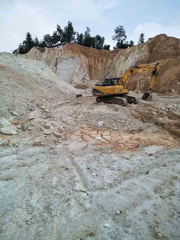 大義山午夜天堂网前１